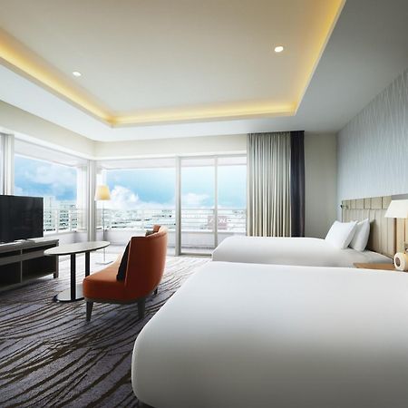 Hotel Ana Crowne Plaza Chitose By Ihg Exterior foto Deluxe Room