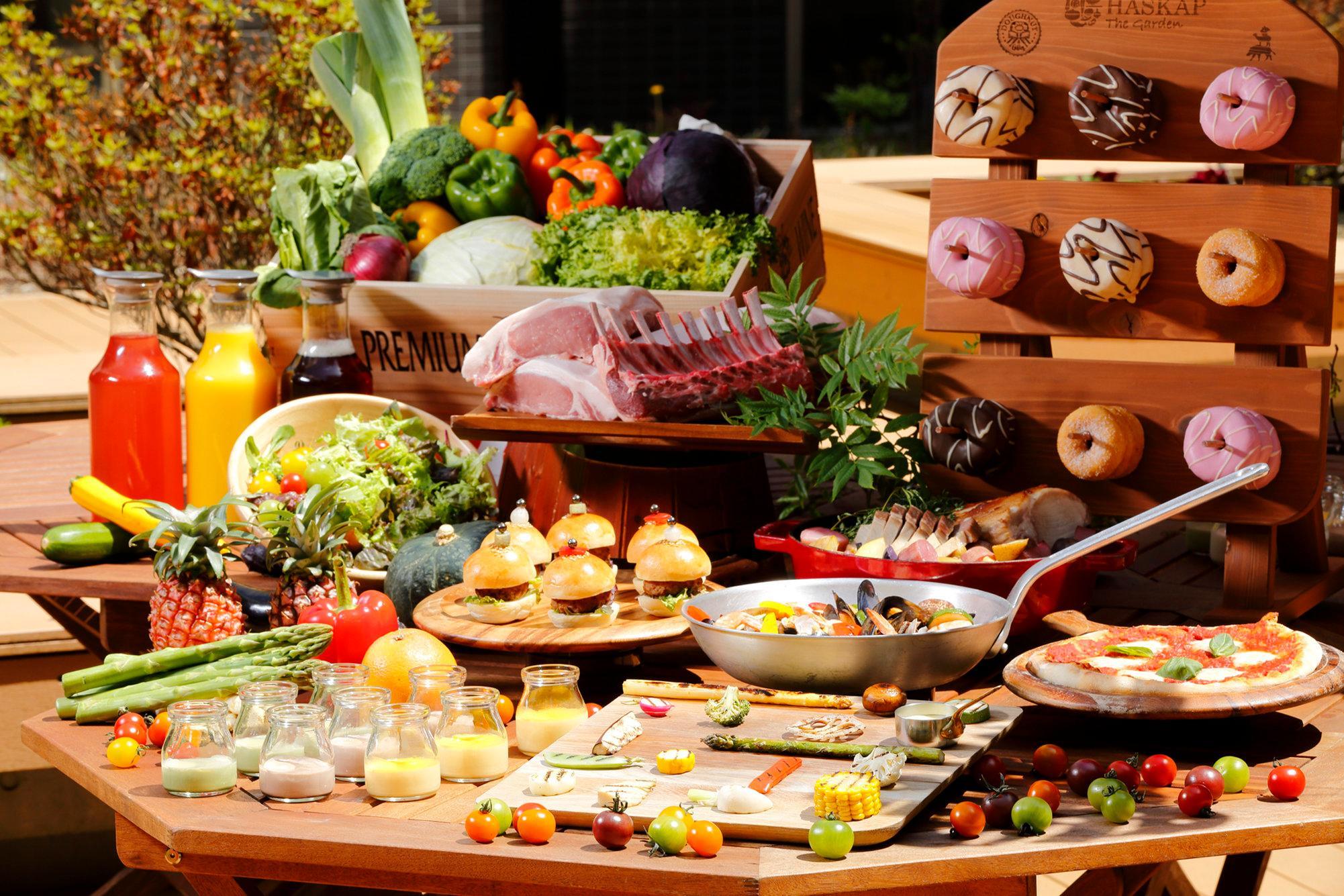 Hotel Ana Crowne Plaza Chitose By Ihg Exterior foto A buffet
